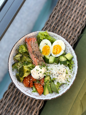 Боул з Лососем