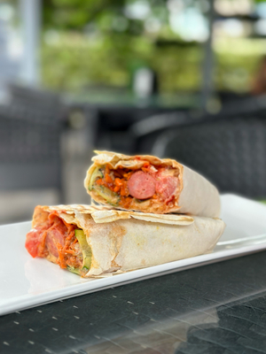 Сосиска молочна в лаваші